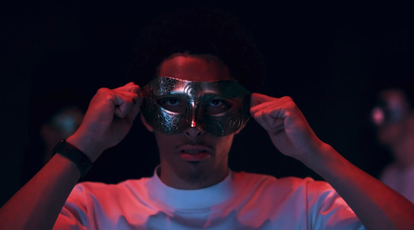 Trailer Midnight Mascarade